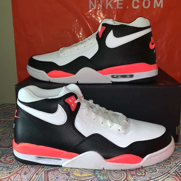 NikeFlight Legacy Black Flash CrimsonWhite USSZ 12 - Picture 2 of 12